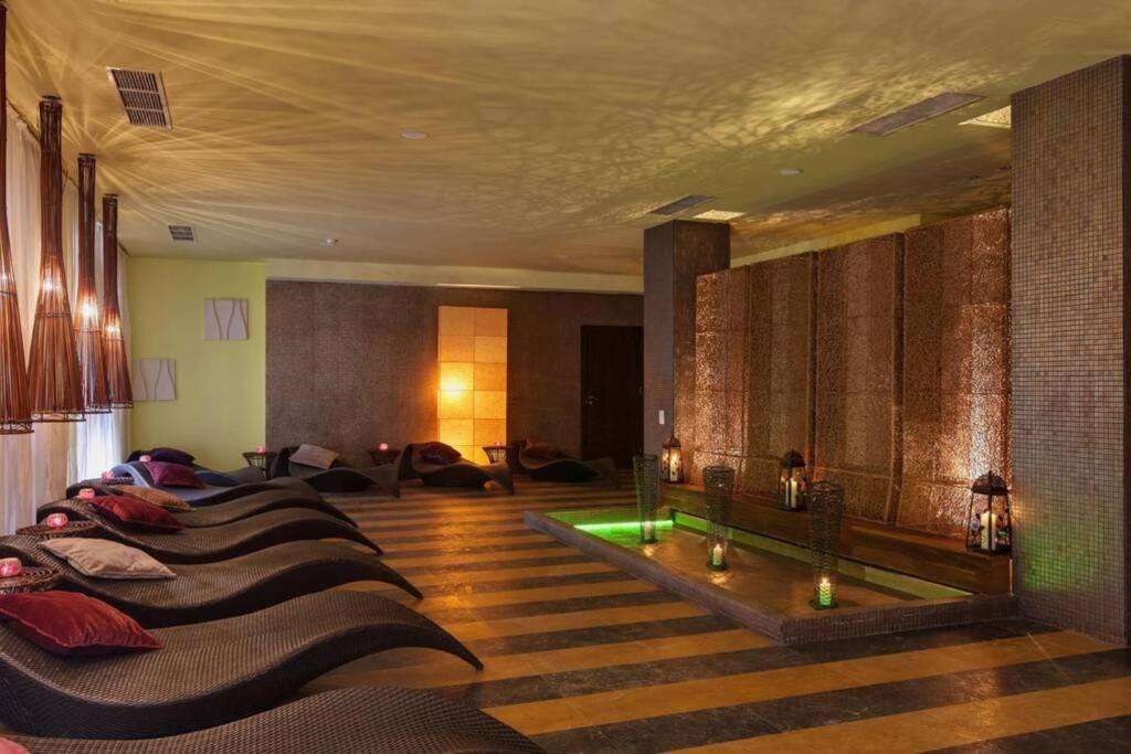 Barcelo Royal Beach - Prestige Apartments Slântsjev Brjag Eksteriør bilde